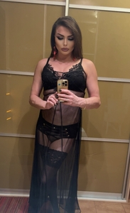 Эля с Сюрпризом